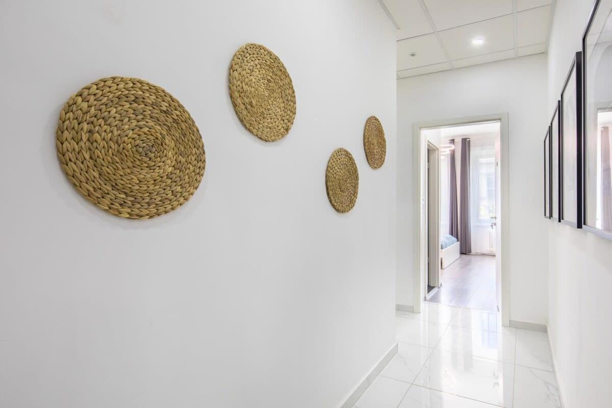 Newly Designed Central Studio بودابست المظهر الخارجي الصورة